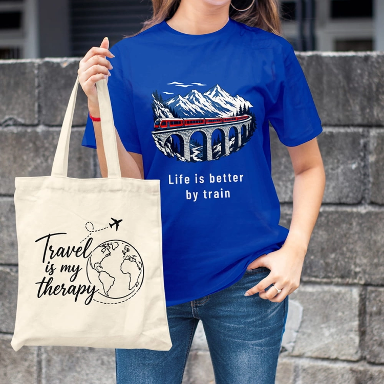 Koszulka-Royal-Blue-Life-is-Better-by-Train