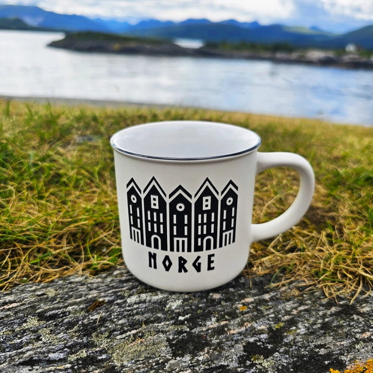 Kubek-Biały-Retro-Norge-Bergen-Norwegia