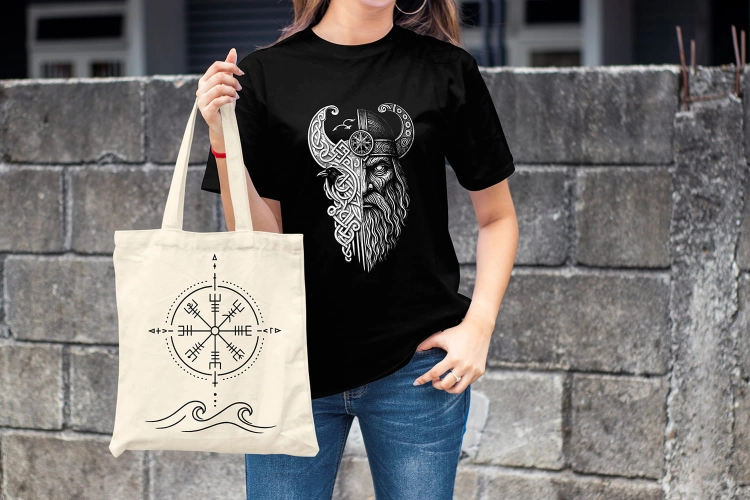 Kobieta-Koszulka-Czarna-T-Shirt-Odyn-1.jpg