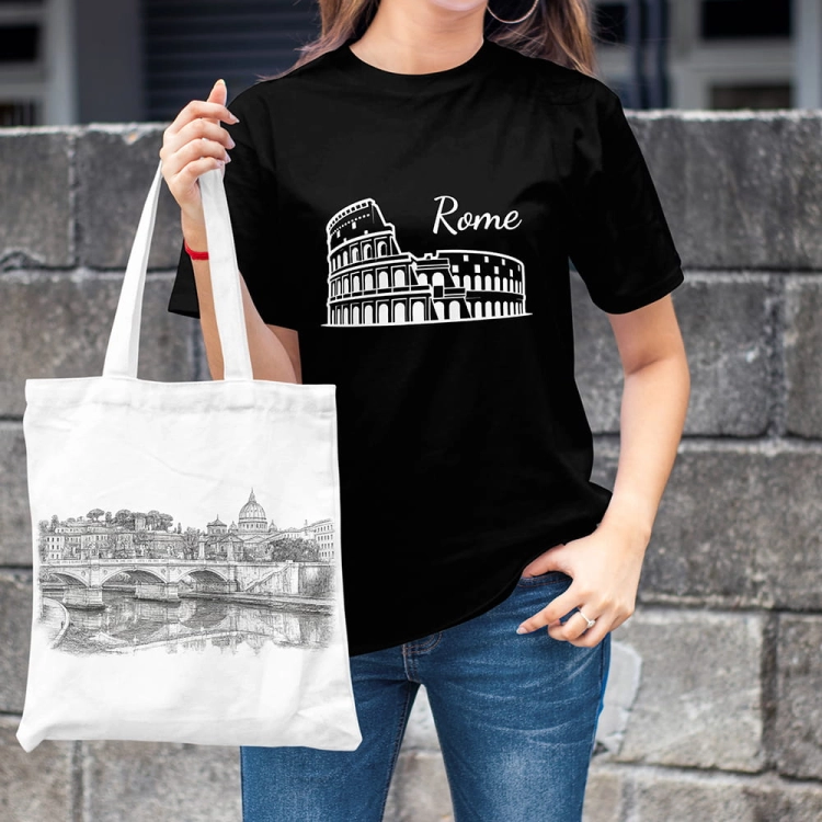 Kobieta-Koszulka-Czarna-City-Break-Rzym-Colosseum